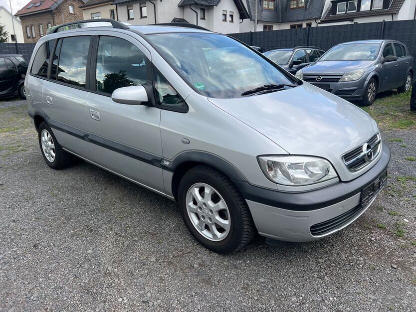 Opel Zafira 146.000 km 2.500 € Bad Neuenahr 53474