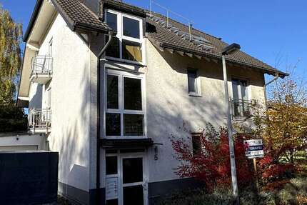 Haus zum Kaufen in Bonn 1.230.000 € 305.76 m² 12 zimmer