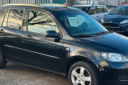 Mazda 2 211.500 km 1.490 &euro; Rheinbach 53359