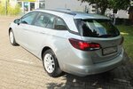 Opel Astra NAVI EINPARKHILFE ALLWETTERREIFEN EURO 6 99.278 km 8.995 &euro; Köln 50858