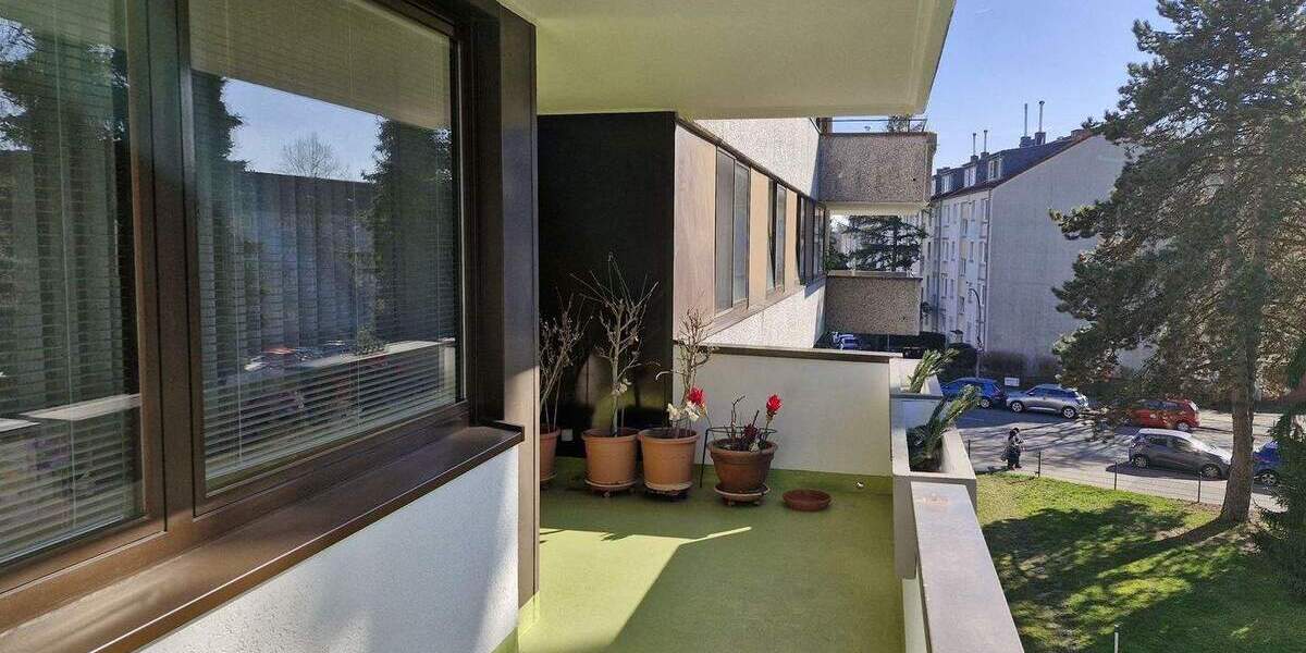 Etagenwohnung Köln / Bilderstöckchen Bilderstöckchen - 2 Zimmer, 68 m&sup2;, 299.000&euro; | Angebot:25777422