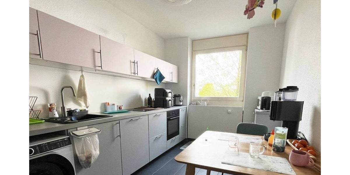 Etagenwohnung Köln Bayenthal - 3 Zimmer, 97 m&sup2;, 1.510&euro; | Angebot:26470889