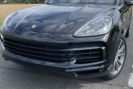 Porsche Cayenne 62.500 km 73.100 € Köln 50859