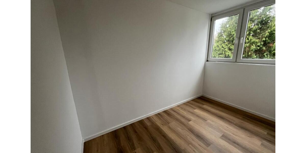 Etagenwohnung Grafschaft - 3 Zimmer, 80 m&sup2;, 1.200&euro; | Angebot:25410989