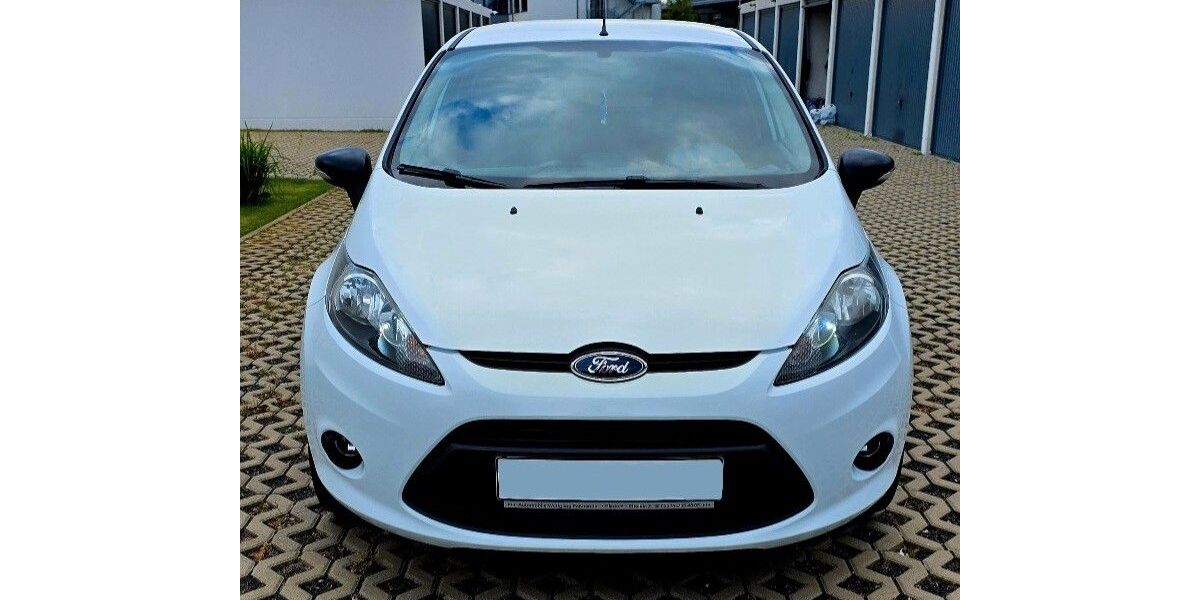 Ford Fiesta 107.800 km 4.300 &euro; Köln 50769