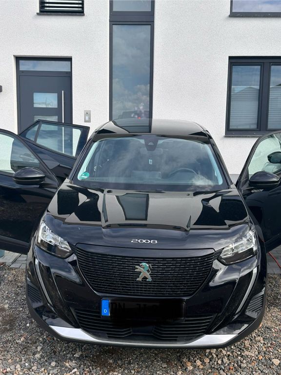 Peugeot 2008 57.000 km 16.900 € Nörvenich 52388