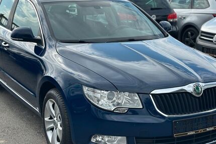 Skoda Superb 275.000 km 5.990 &euro; Rheinbach 53359
