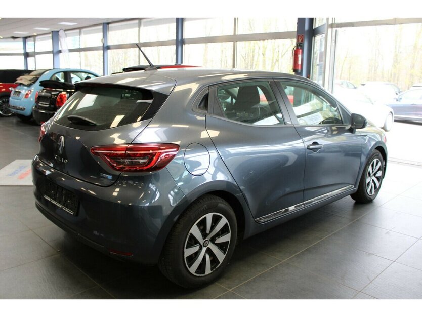 Renault Clio E-TECH Hybrid 140 Experience 79.750 km 12.980 € Euskirchen 53881