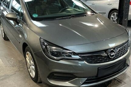 Opel Astra K Klima Navi Temp CarPlay Bremsen+Serv.Neu 90.000 km 10.000 &euro; Erftstadt 50374