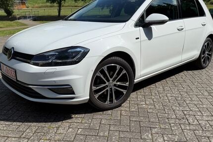VW Golf 72.600 km 14.990 € Kircheib 57635