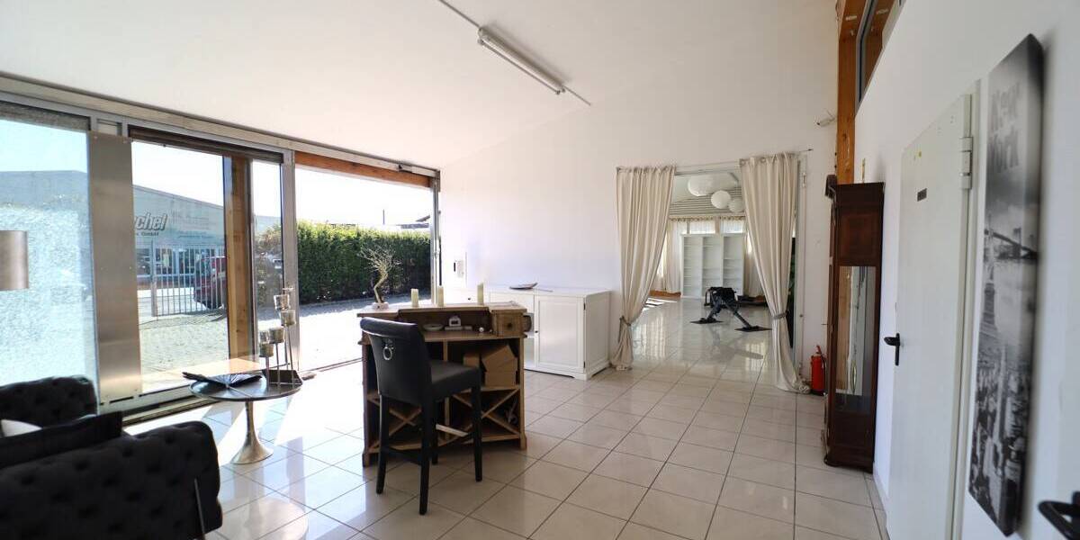 Gewerbeobjekt Euskirchen / Kuchenheim Kuchenheim - 360.000&euro; | Angebot:23972134