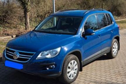 VW Tiguan 161.000 km 8.900 &euro; Rheinbach 53359
