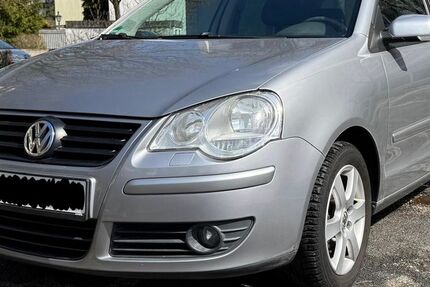 VW Polo 87.027 km 4.999 &euro; Bonn 53127