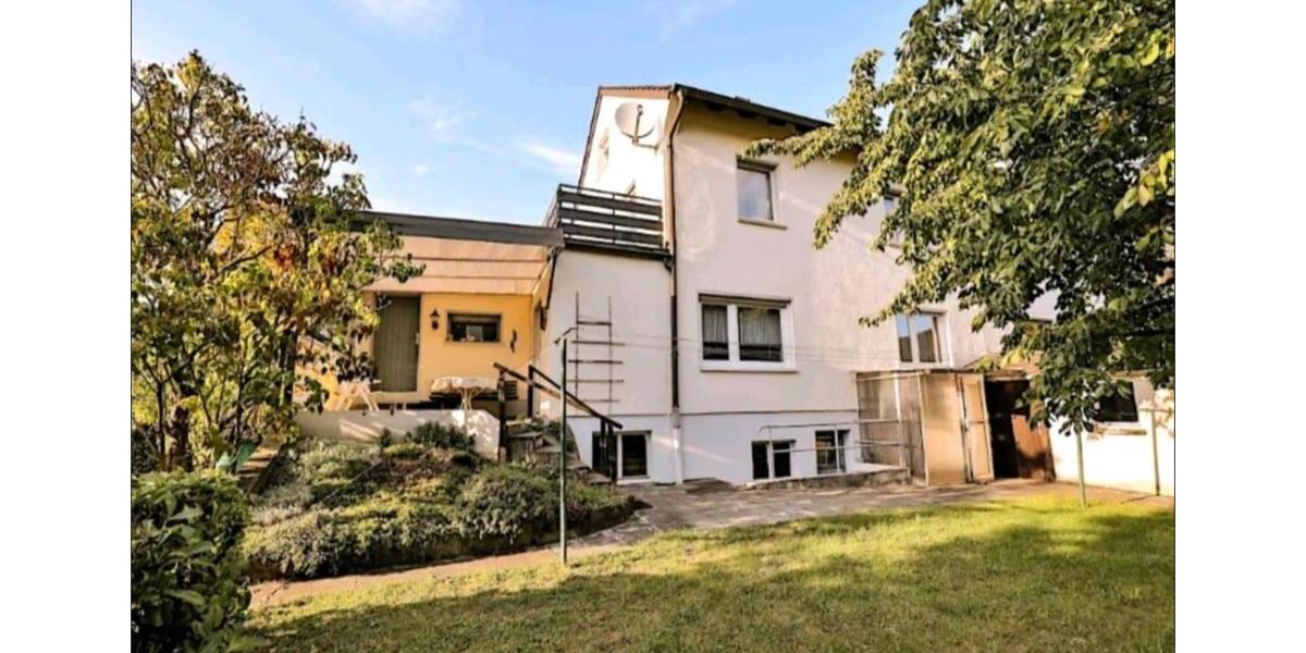 Etagenwohnung Königswinter - 1 Zimmer, 22 m&sup2;, 390&euro; | Angebot:24743616