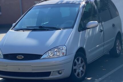 Ford Galaxy 257.000 km 1.400 € Köln 50825