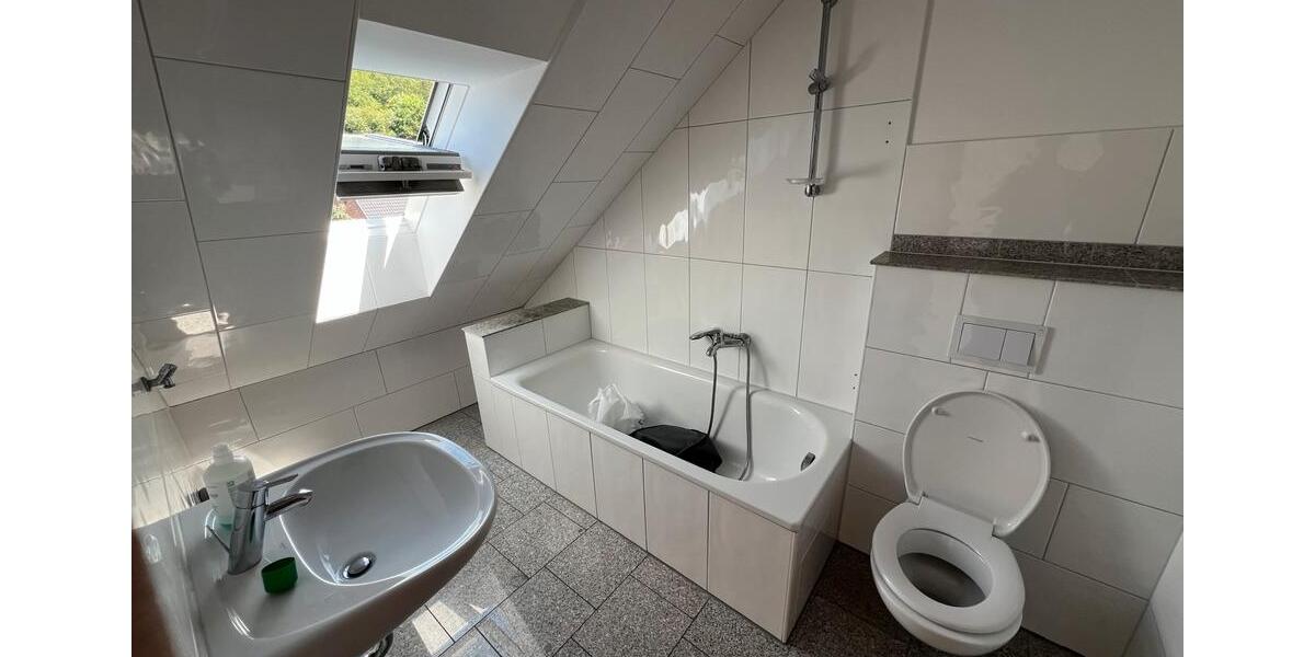 Einfamilienhaus Siegburg - 2 Zimmer, 82 m&sup2;, 1.153&euro; | Angebot:26450212