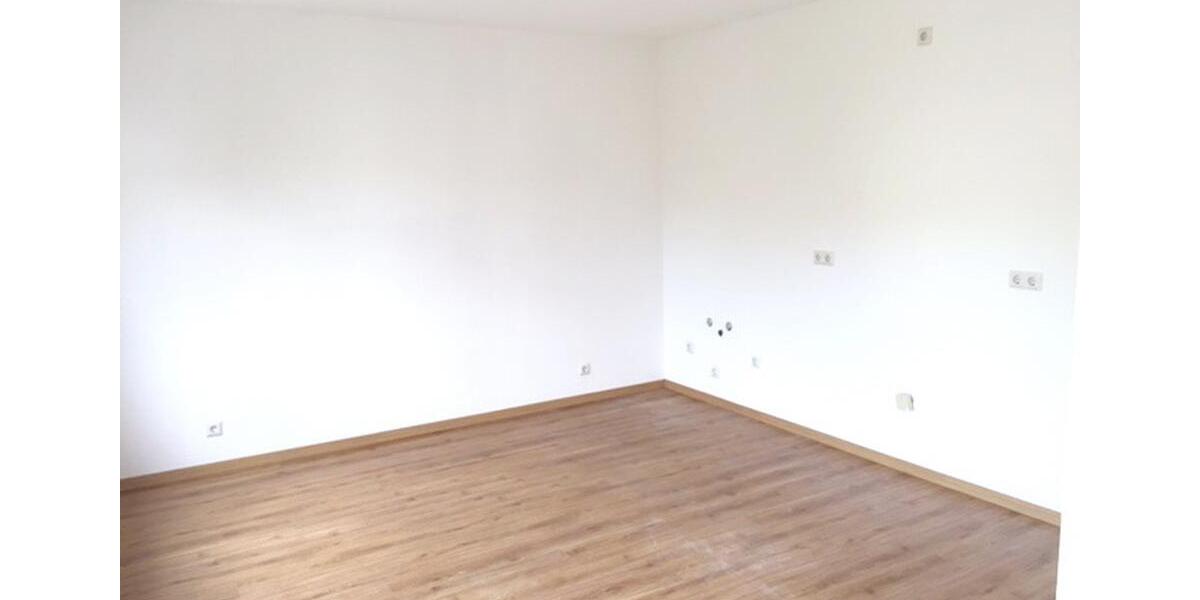 Etagenwohnung Siegburg - 3 Zimmer, 105 m&sup2;, 1.253&euro; | Angebot:26459014