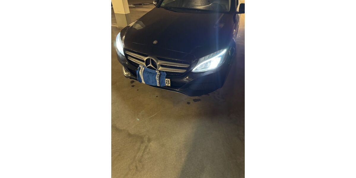 Mercedes-Benz C 250 225.000 km 13.490 &euro; Köln 51061