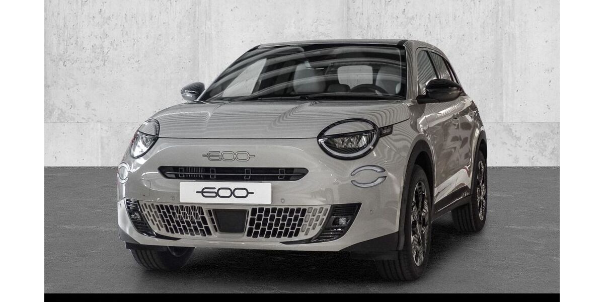 Fiat 600 14.990 km 23.880 &euro; Köln 51149