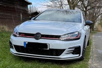 VW Golf 83.000 km 22.100 &euro; Overath 51491