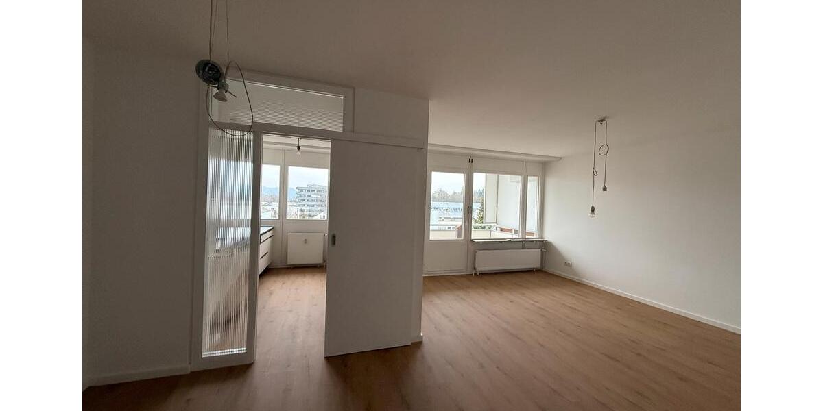 Dachgeschoßwohnung Bonn Bad Godesberg - 4.5 Zimmer, 98 m&sup2;, 1.900&euro; | Angebot:24678768