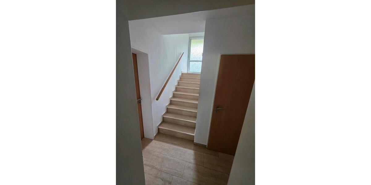 Erdgeschoßwohnung Königswinter - 3 Zimmer, 96 m&sup2;, 830&euro; | Angebot:24662299
