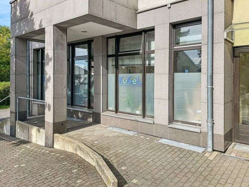 Büro in Neunkirchen-Seelscheid 230.000 € 90 m² zimmer