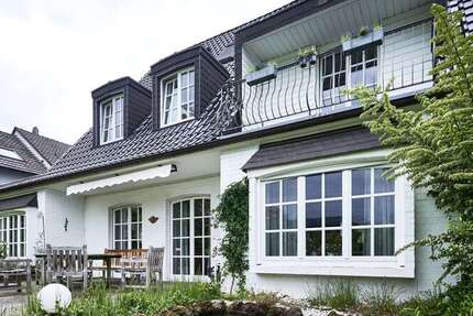 Haus Bonn Hardtberg - 5 Zimmer, 220 m&sup2;, 835.000&euro; | Angebot:27166147