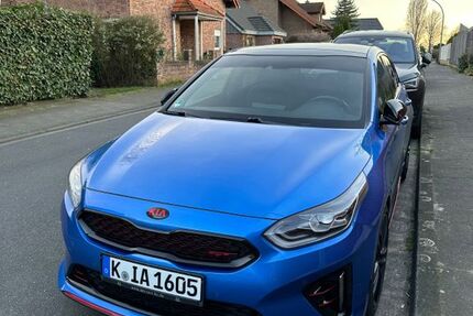 Kia ceed / Ceed 93.000 km 20.500 € Köln 50769