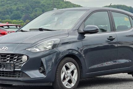 Hyundai i10 61.000 km 9.990 &euro; Oberwinter 53424
