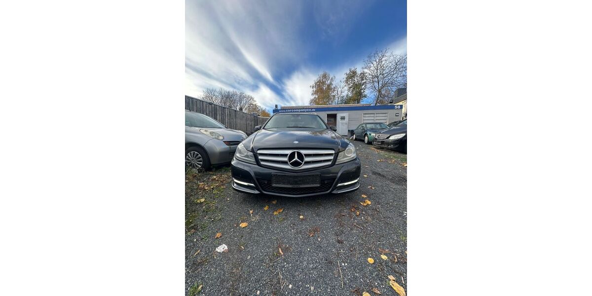 Mercedes-Benz C 250 235.000 km 7.990 &euro; Köln 50997