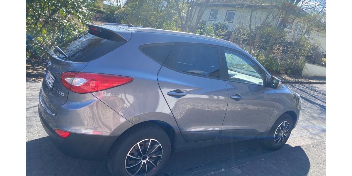 Hyundai ix35 158.911 km 8.500 &euro; Vettelschoß 53560