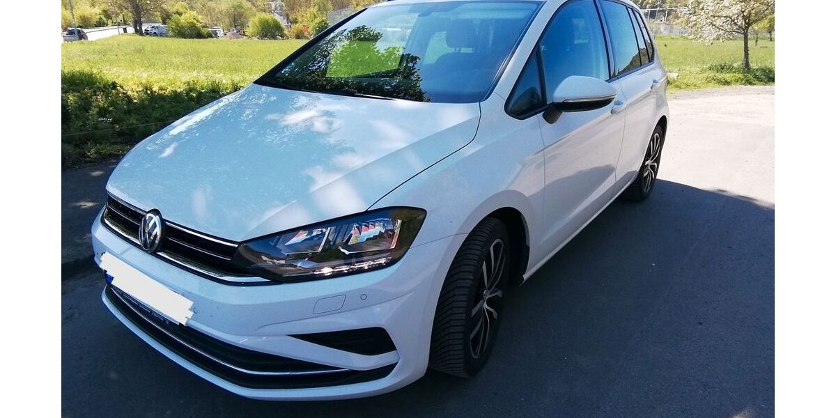 VW Golf Sportsvan 55.000 km 14.500 &euro; Bad Neuenahr-Ahrweiler 53474