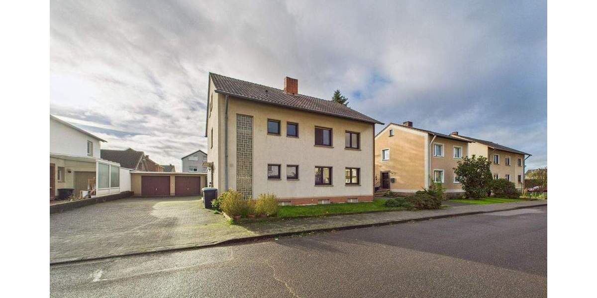 Mehrfamilienhaus, Wohnhaus Weilerswist - 6 Zimmer, 395.000&euro; | Angebot:24835480