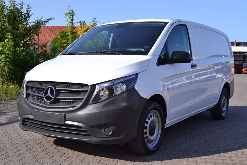 Mercedes-Benz Vito 179.400 km 21.777 € Köln 50769