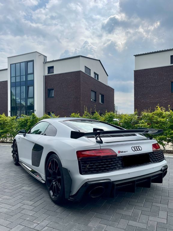 Audi R8 4.050 km 154.990 € Köln 50733