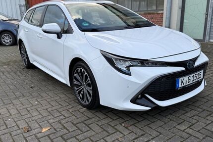 Toyota Corolla 94.500 km 18.400 &euro; Köln 51103