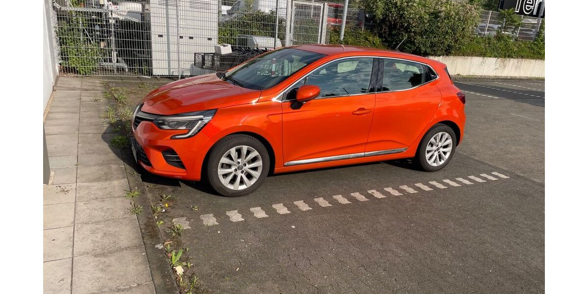 Renault Clio 36.900 km 14.900 &euro; Bergisch Gladbach 51427