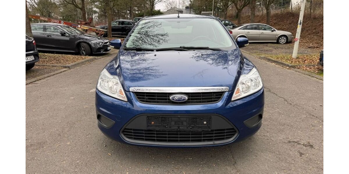 Ford Focus 81.000 km 5.500 &euro; Bonn 53179