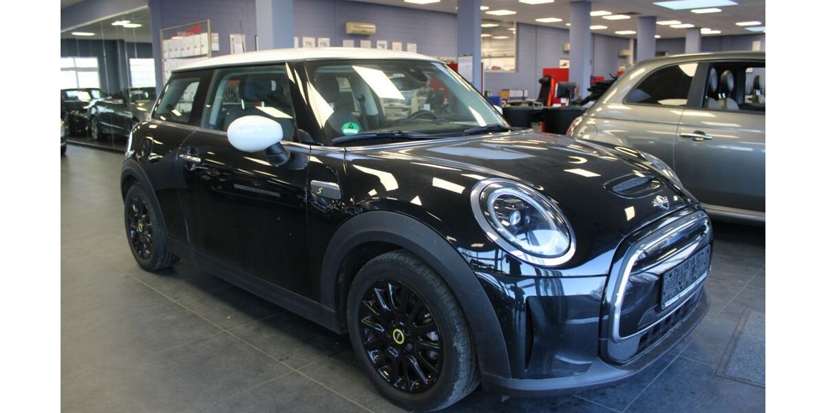 Mini Cooper SE 39.998 km 16.480 &euro; Euskirchen 53881