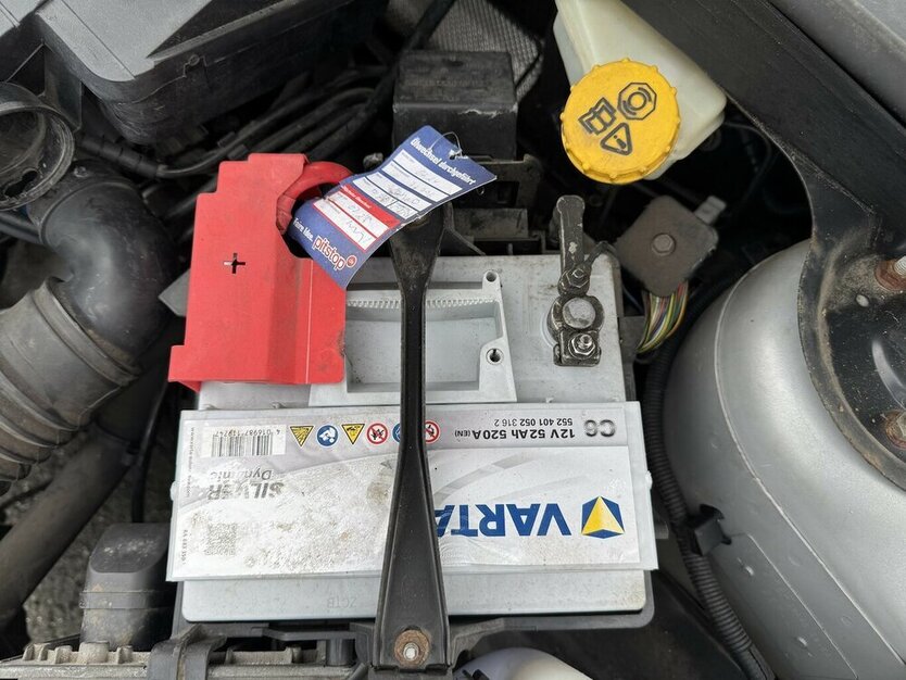 Fiesta Viva X Klima ZV el.FH 1.Hand 78.500 km !!