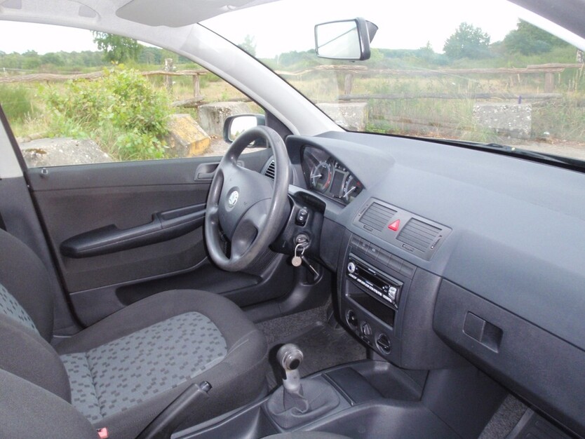 Skoda Fabia Kombi 269.788 km 2.250 € köln 50667