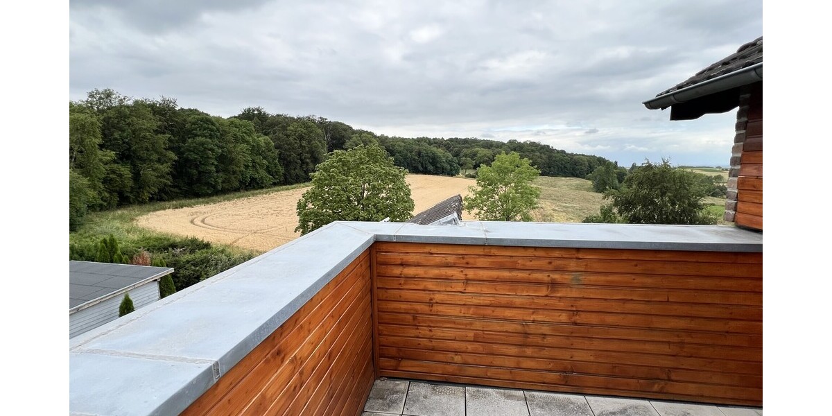 Helle 3-Zimmer-Maisonette mit Dachterrasse in Königswinter-Heisterbacherrott - Maisonettenwohnung Königswinter Thomasberg | Angebot:27097638