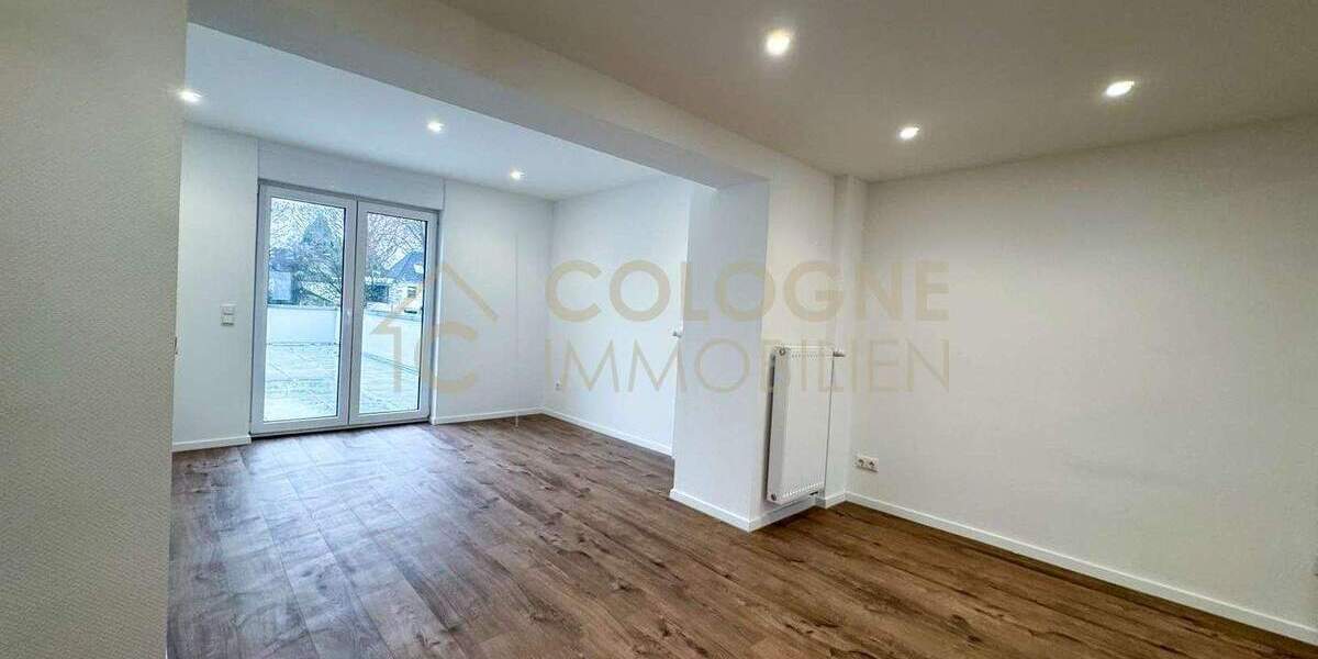 Reihenmittelhaus Frechen - 5 Zimmer, 125 m&sup2;, 1.600&euro; | Angebot:23941433