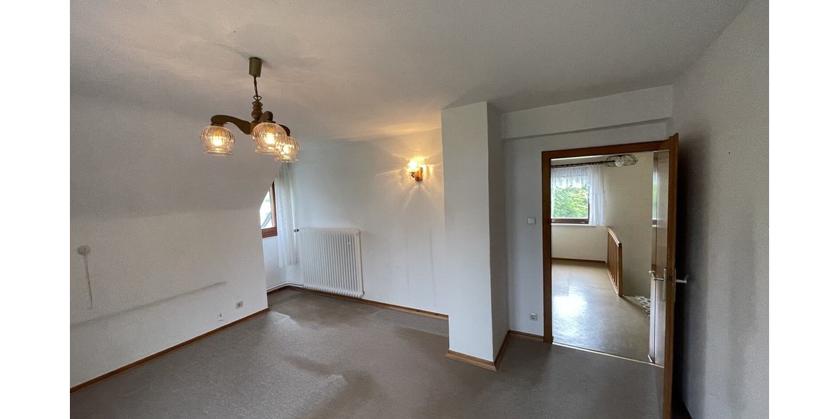 Einfamilienhaus mit großem Garten - Einfamilienhaus Königswinter / Thomasberg Thomasberg | Angebot:27225342