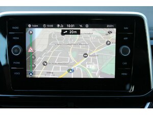 VW T-Roc 2,0 TDi 4-Motion R-Line Navi DSG SOFORT !!! 30.000 km 29.950 &euro; Bonn 53225