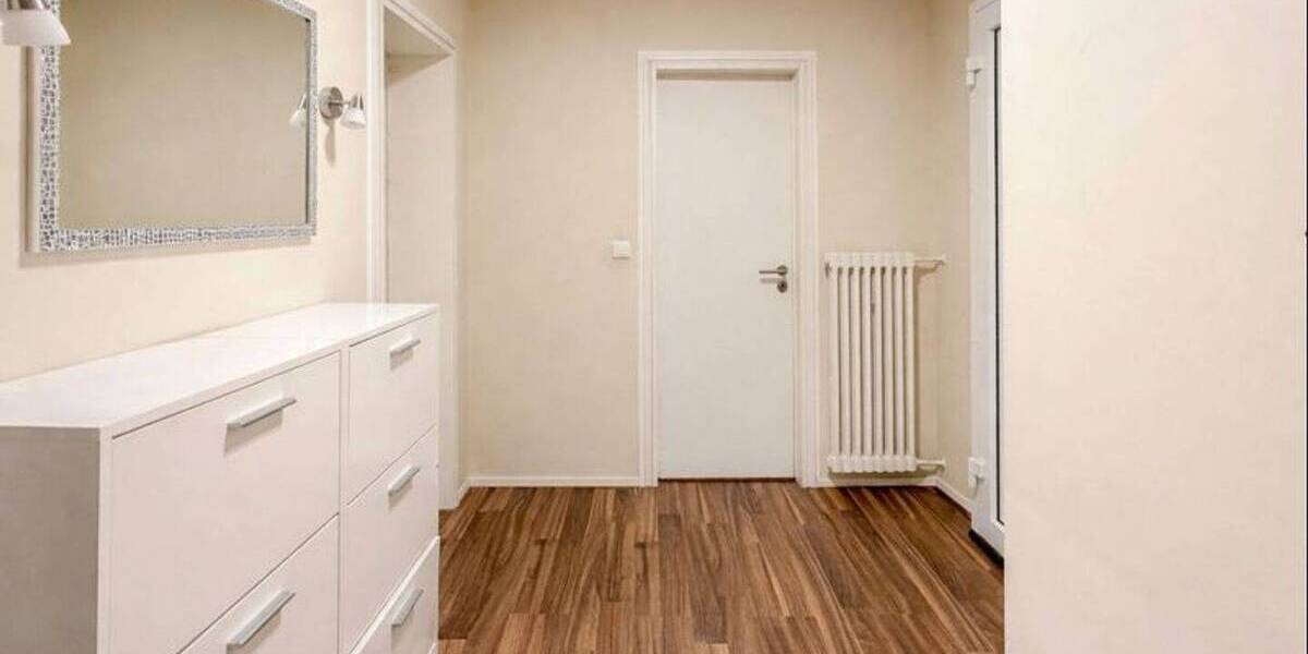 Etagenwohnung Bonn Heiderhof - 2 Zimmer, 62 m&sup2;, 199.000&euro; | Angebot:26475012