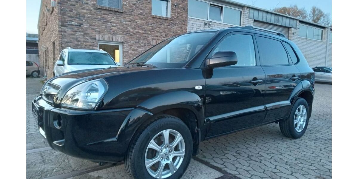 Hyundai TUCSON 178.275 km 3.600 &euro; Rheinbach 53359