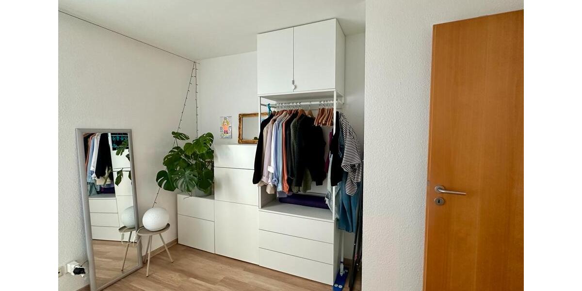 Etagenwohnung Bonn Dottendorf - 2 Zimmer, 65 m&sup2;, 1.300&euro; | Angebot:26399127