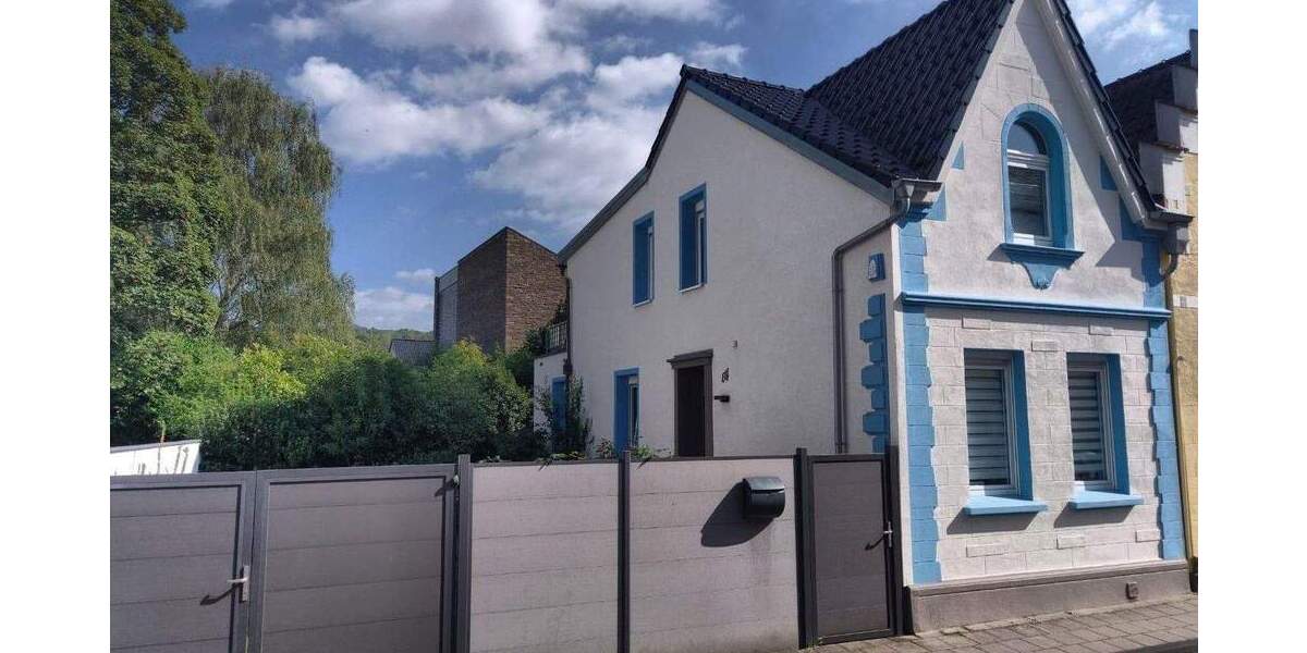 Doppelhaushälfte Bad Honnef Selhof - 2 Zimmer, 100 m&sup2;, 1.150&euro; | Angebot:24567424